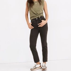 Madewell 
The Curvy Perfect Vintage Jean in Lunar Wash
